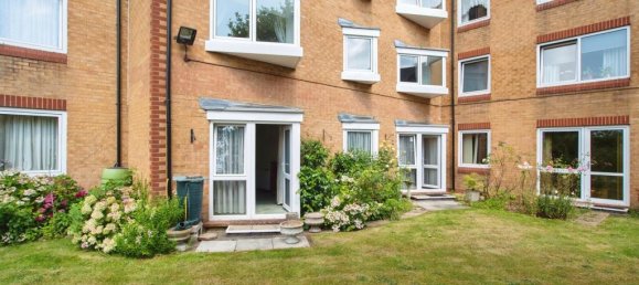 2 bedrooms House in Watford, United Kingdom No. 6164 12