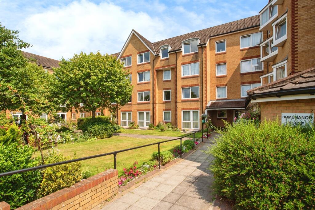 2 bedrooms House in Watford, United Kingdom No. 6164