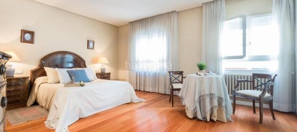 5 غرف نوم منزل ذو طابقين في Chartered Community of Navarre, Spain رقم 33077 5