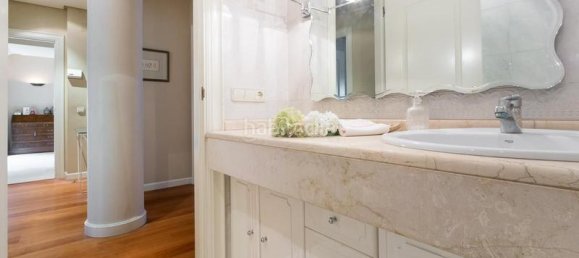 5 غرف نوم منزل ذو طابقين في Chartered Community of Navarre, Spain رقم 33077 37