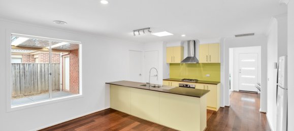 4 bedrooms House in Tarneit, Australia No. 71 7