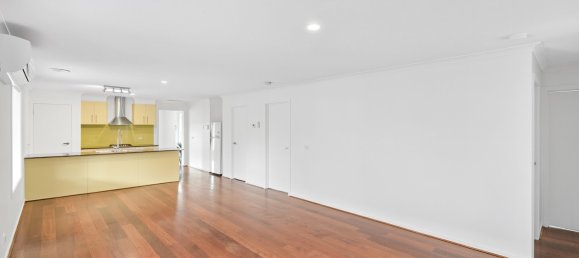 4 bedrooms House in Tarneit, Australia No. 71 9