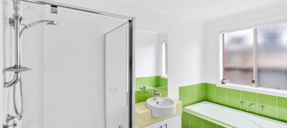 4 bedrooms House in Tarneit, Australia No. 71 14