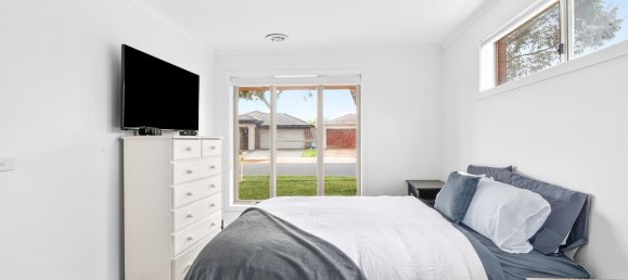 4 bedrooms House in Tarneit, Australia No. 71 11