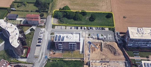 Grundstück in Saronno, Italy 3500m², Nr. 173744 3