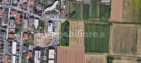 Grundstück in Saronno, Italy 3500m², Nr. 173744 4