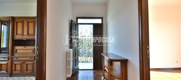 4 Schlafzimmer Haus in Osimo, Italy, Nr. 286538 11