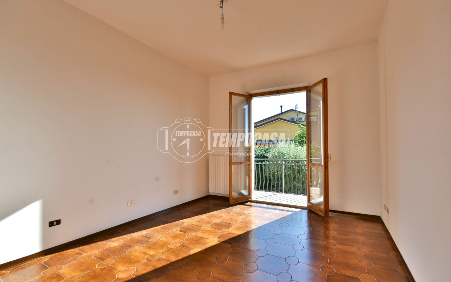 4 Schlafzimmer Haus in Osimo, Italy, Nr. 286538