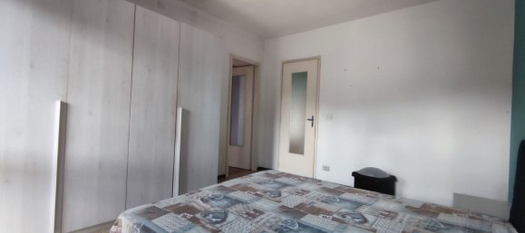 4 rooms House in Ivrea, Italy No. 11233 23