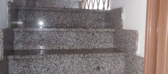 4 rooms House in Ivrea, Italy No. 11233 10