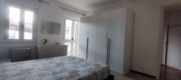 4 rooms House in Ivrea, Italy No. 11233 21
