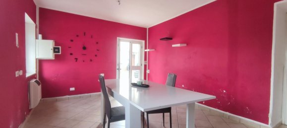4 rooms House in Ivrea, Italy No. 11233 5