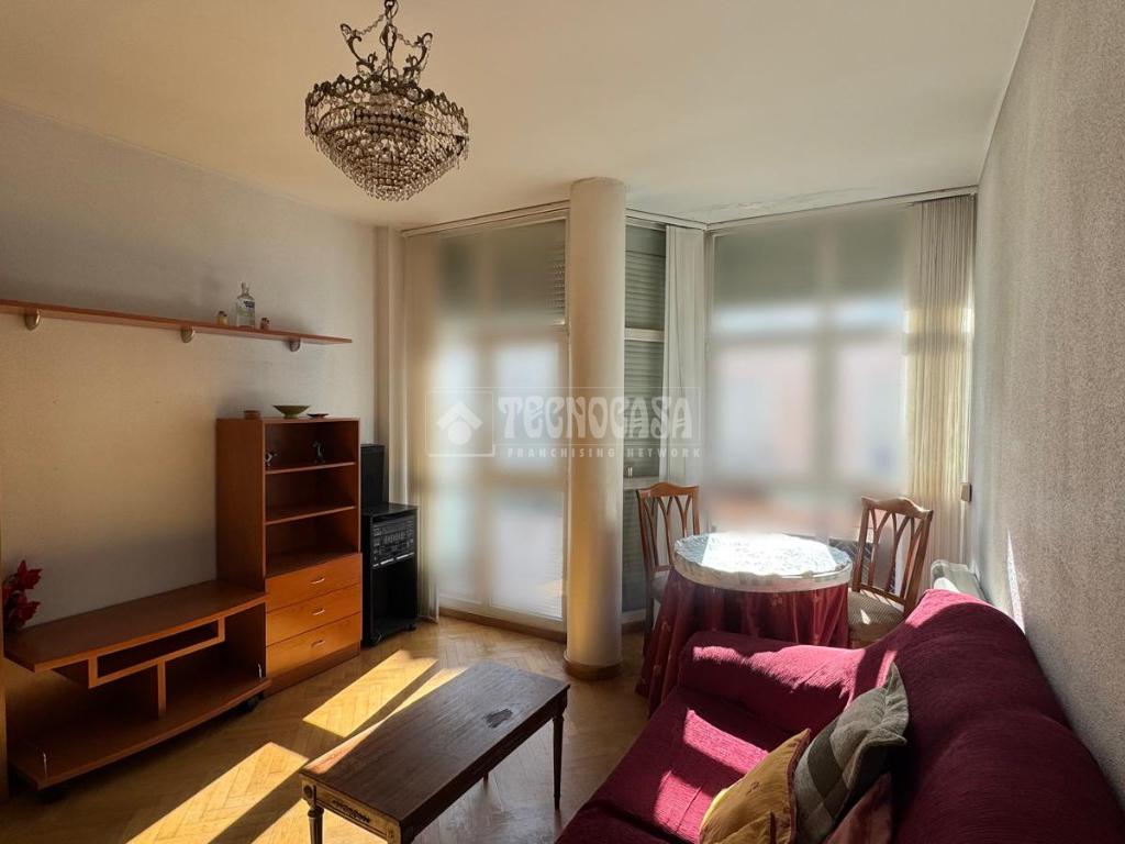 2-Zimmer Wohnung in Madrid, Spain, Nr. 276730