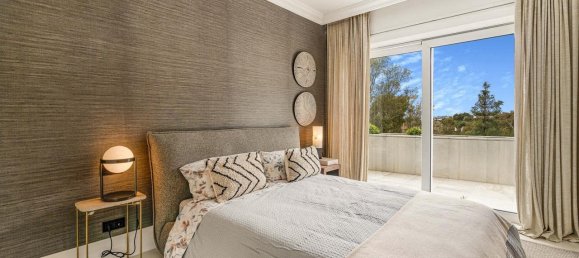 4 bedrooms Penthouse in Marbella, Spain No. 183483 8