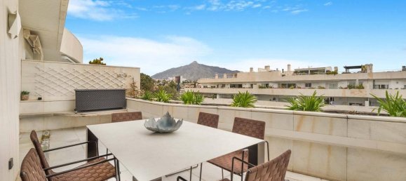 4 bedrooms Penthouse in Marbella, Spain No. 183483 32