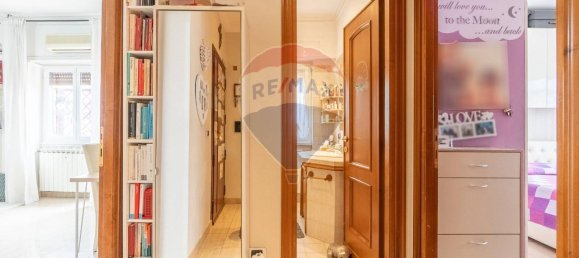 3 rooms Apartment in Rome, Italy No. 16391 31