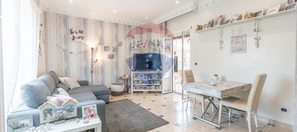 3 rooms Apartment in Rome, Italy No. 16391 9