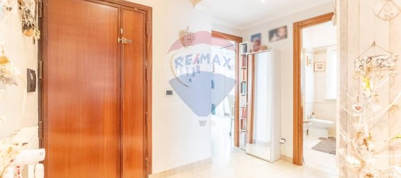 3 rooms Apartment in Rome, Italy No. 16391 28