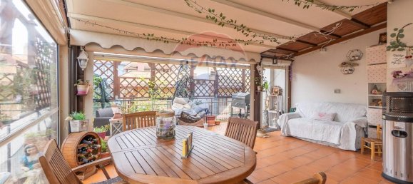 3 rooms Apartment in Rome, Italy No. 16391 16