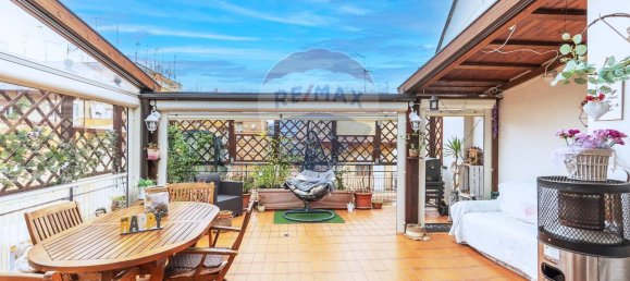 3 rooms Apartment in Rome, Italy No. 16391 25