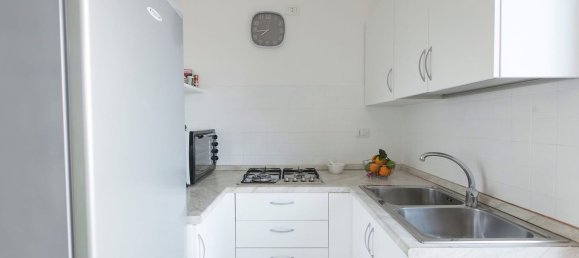 3 bedrooms Apartment in Alcamo, Italy No. 376606 9