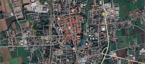 101m² Office in Oleggio, Italy No. 7504 2