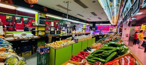 Imóvel comercial em Fuenlabrada, Spain 57 m² N.º 168333 3