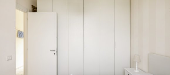 3 Schlafzimmer Haus in Ranco, Italy, Nr. 328156 8