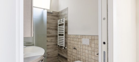 3 Schlafzimmer Haus in Ranco, Italy, Nr. 328156 20