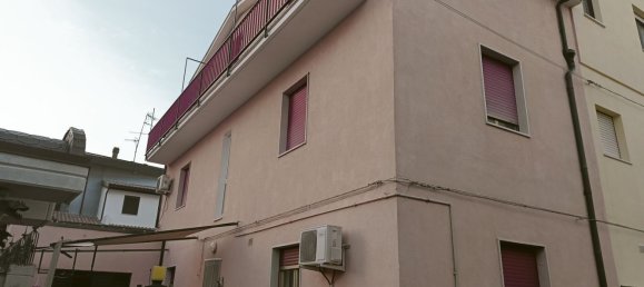 Casa de 5 divisões em San Salvo, Italy N.º 260540 2