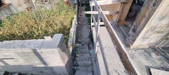 5-Zimmer Villa in Motta Sant'Anastasia, Italy, Nr. 273573 2