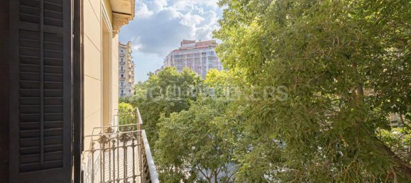 6 bedrooms Apartment in Eixample, Spain No. 142638 4