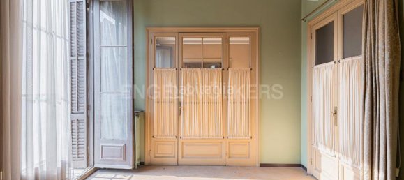 6 bedrooms Apartment in Eixample, Spain No. 142638 20