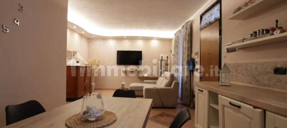 4 Schlafzimmer Wohnung in Montaione, Italy, Nr. 173095 6
