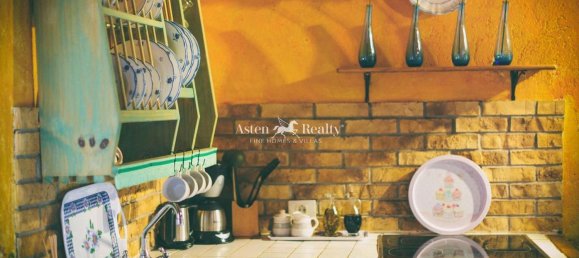 553m² Building in San Miguel de Abona, Spain No. 27681 35