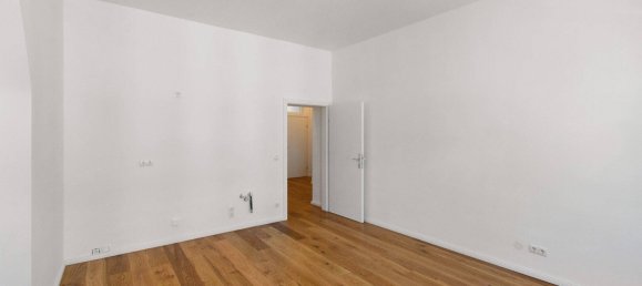 Studio in Favoriten, Austria No. 123863 3