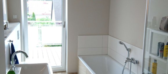 Квартира с 2 спальнями в Зегеберг, Германия № 321540 11