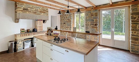 3 bedrooms House in Manche, France No. 358130 5