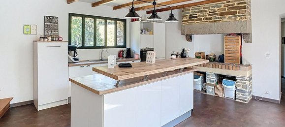 3 bedrooms House in Manche, France No. 358130 15