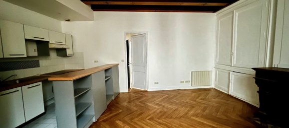 2 chambres Appartement à Tours, France No. 56690 2