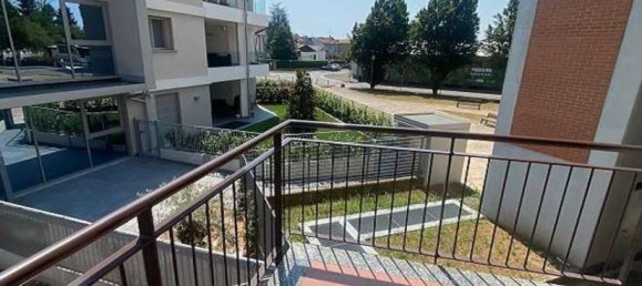 2 rooms Apartment in Concorezzo, Italy No. 277942 15