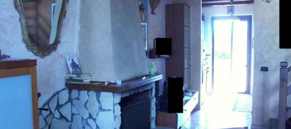 2-salle Appartement à Labico, Italy No. 194534 7