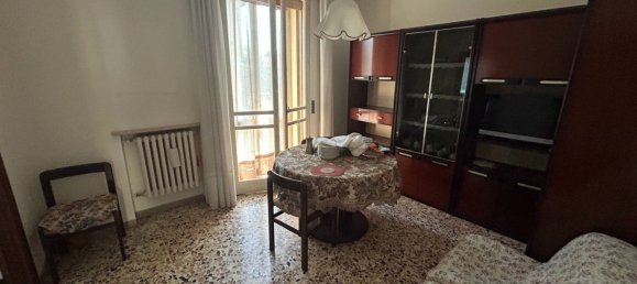 5-salle Appartement à Mirandola, Italy No. 271731 9