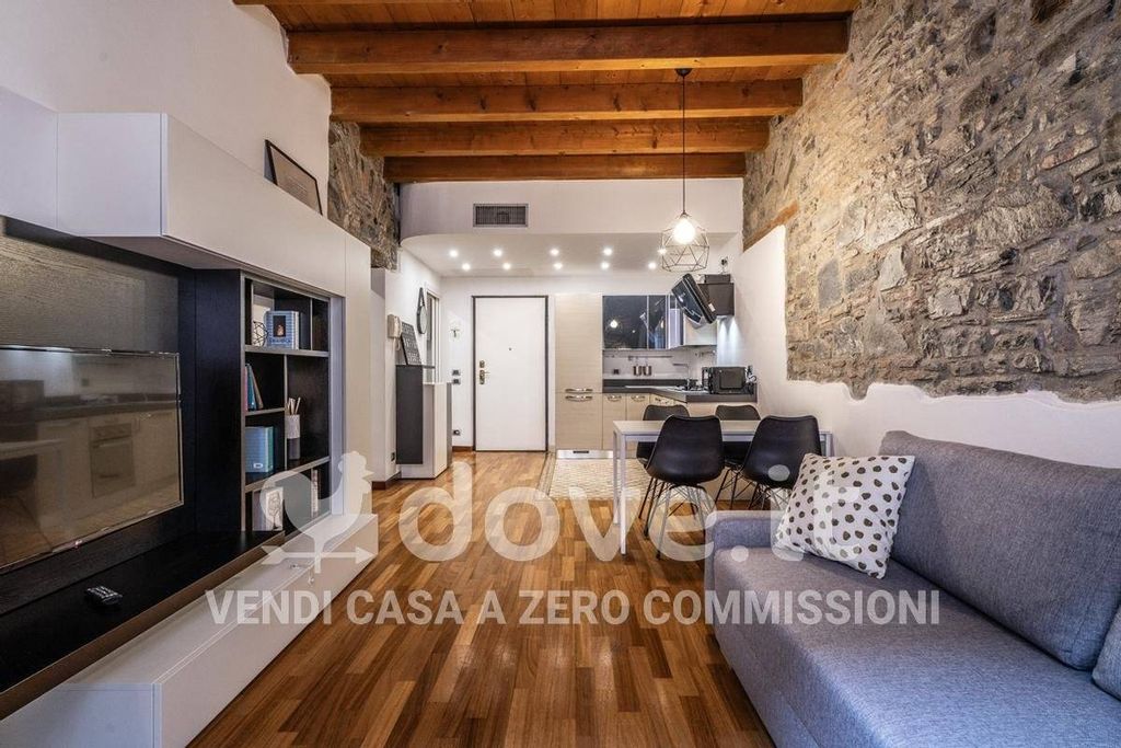 1 chambre Appartement à Como, Italy No. 276806
