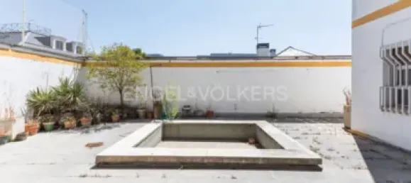 8 غرف نوم منزل في Madrid, Spain رقم 176768 3