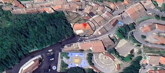 5 rooms Apartment in Luzzi, Italy No. 182329 11