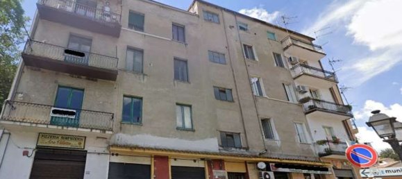 5 rooms Apartment in Luzzi, Italy No. 182329 7
