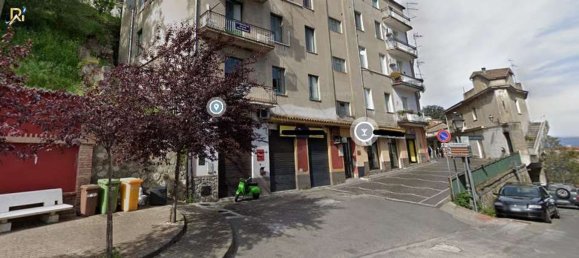 5 rooms Apartment in Luzzi, Italy No. 182329 5