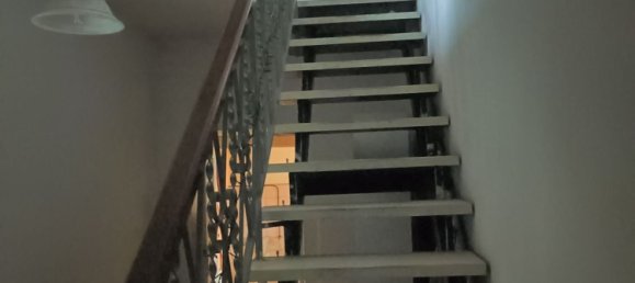 Дом с 5 комнатами в Камайоре, Италия № 117734 2