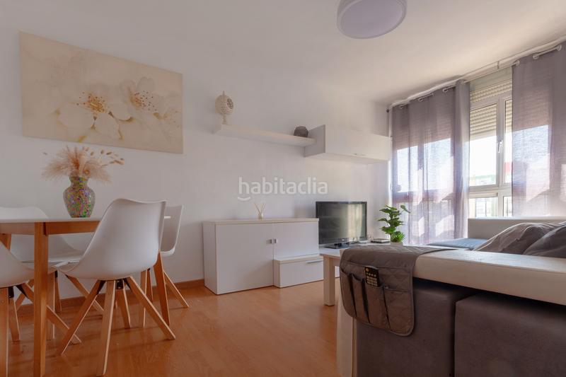 Apartamento de 2 dormitorios en Andalucía, Spain No. 195613